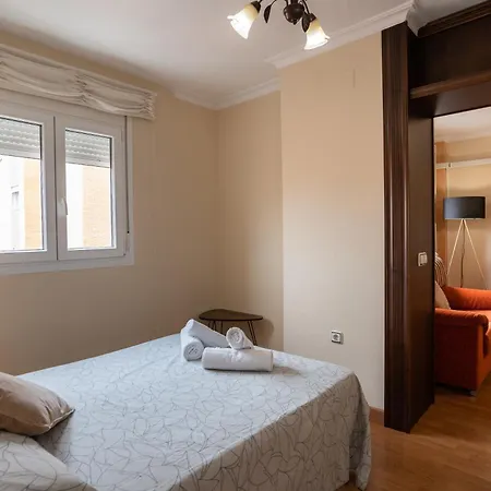 Apartment Cuarteles By Dossan Malaga